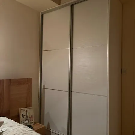 Stan Na Dan Dahlia Apartamento Pale